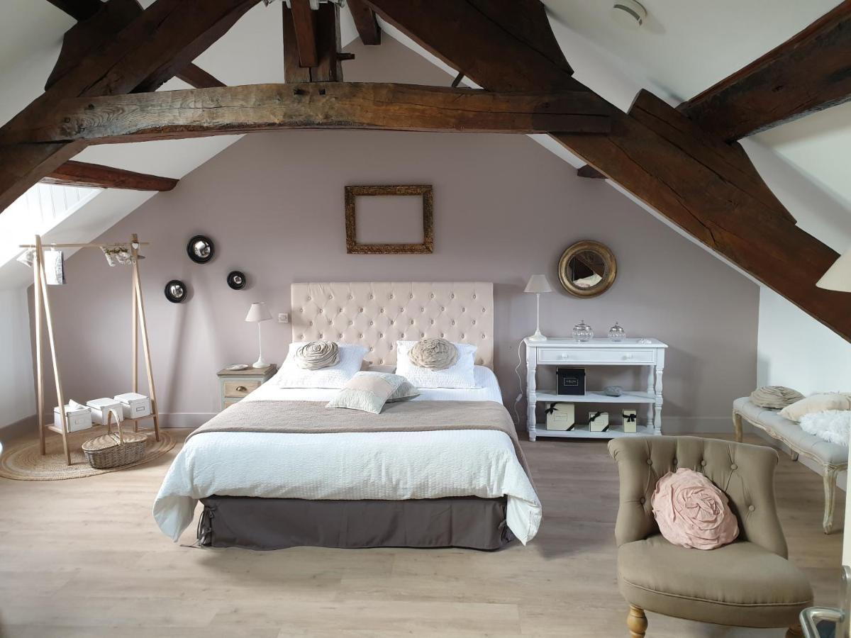 D'Anciennes "Chambres De Bonnes" Honfleur Exteriér fotografie